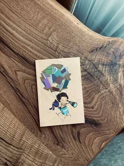 Kitapla Uçan Dürbünlü Çocuk Özel Tasarımlı Defter - 1