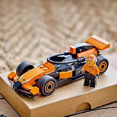 Lego City Mclaren Yarış Arabalı F1 Sürücüsü 60442 - 12