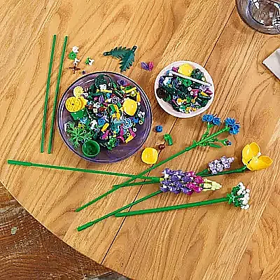 Lego Icons Kır Çiçekleri Buketi 10313 - 13