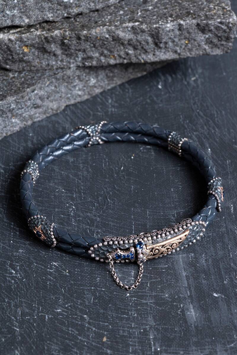 Sertifikalı El İşçiliği Gümüş Kılıç Detaylı Deri Bileklik (SK:197) - 1