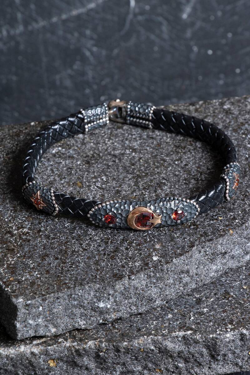 Sertifikalı Gümüş Ay Yıldız Detaylı Deri Bileklik (SK:195) - 1