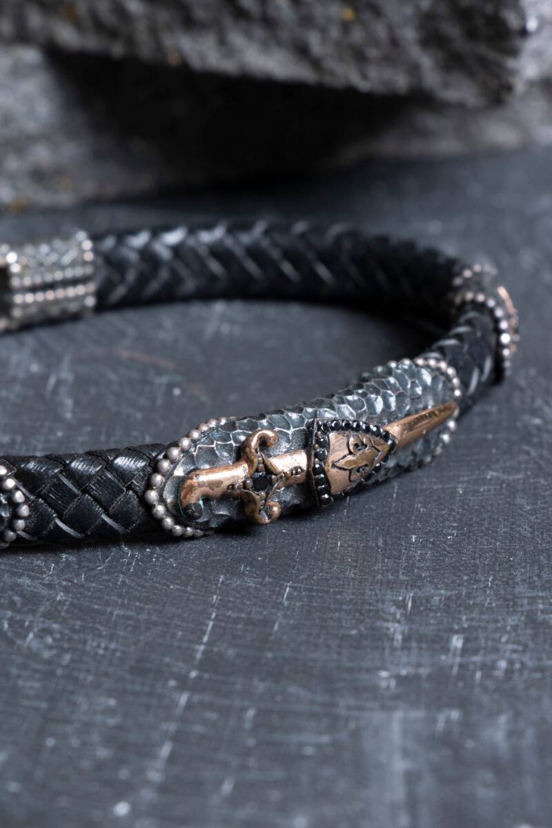 Sertifikalı Gümüş Kılıç Detaylı Deri Bileklik (SK:193) - 3