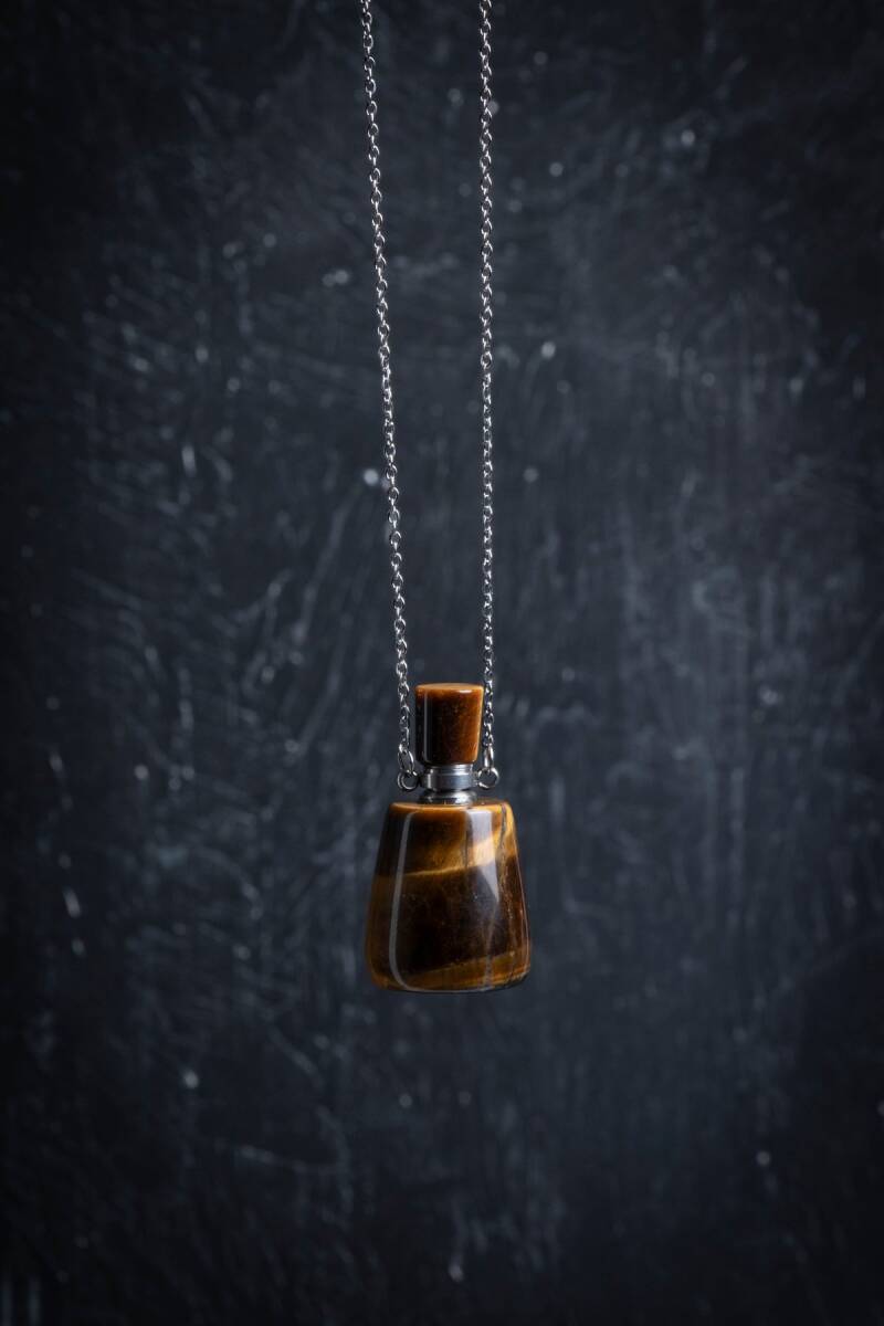 Sertifikalı Kaplan Gözü Doğal Taş Esans Şişesi Kolye - 2