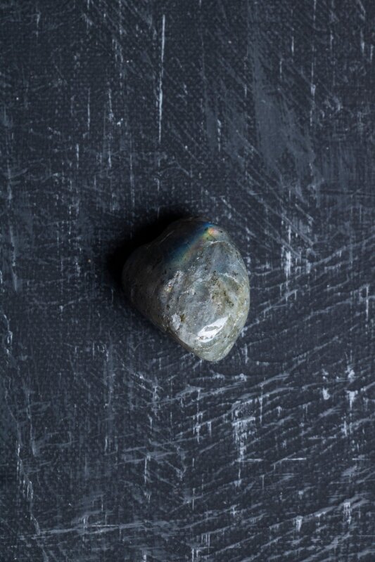 Sertifikalı Labradorit Doğal Taş Tımbıl El Taşı (SK:142) - 2