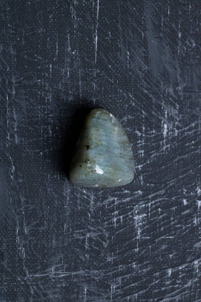 Sertifikalı Labradorit Doğal Taş Tımbıl El Taşı (SK:142) - 5