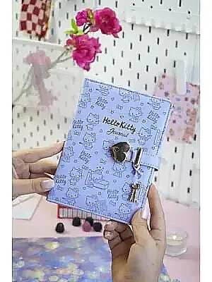 Victorias Journals Hush Hush Hello Kitty Deri Kalemlik + Kalp Kilitli Çizgili 160 Yp 13x18 Cm Kutulu - Victorias Journals